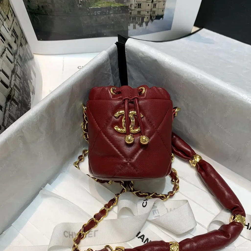 Hyper Peter WITH CHAIN CHANEL CHANELUTCH 0621